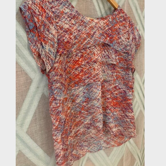 Ruffled Red White and Blue Splatter Design Blouse with Zip Backing - Picture 2 of 5